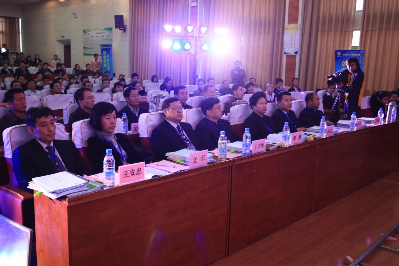 王宏勇總經理被邀請擔任2013年濟南市創業大賽決賽評委